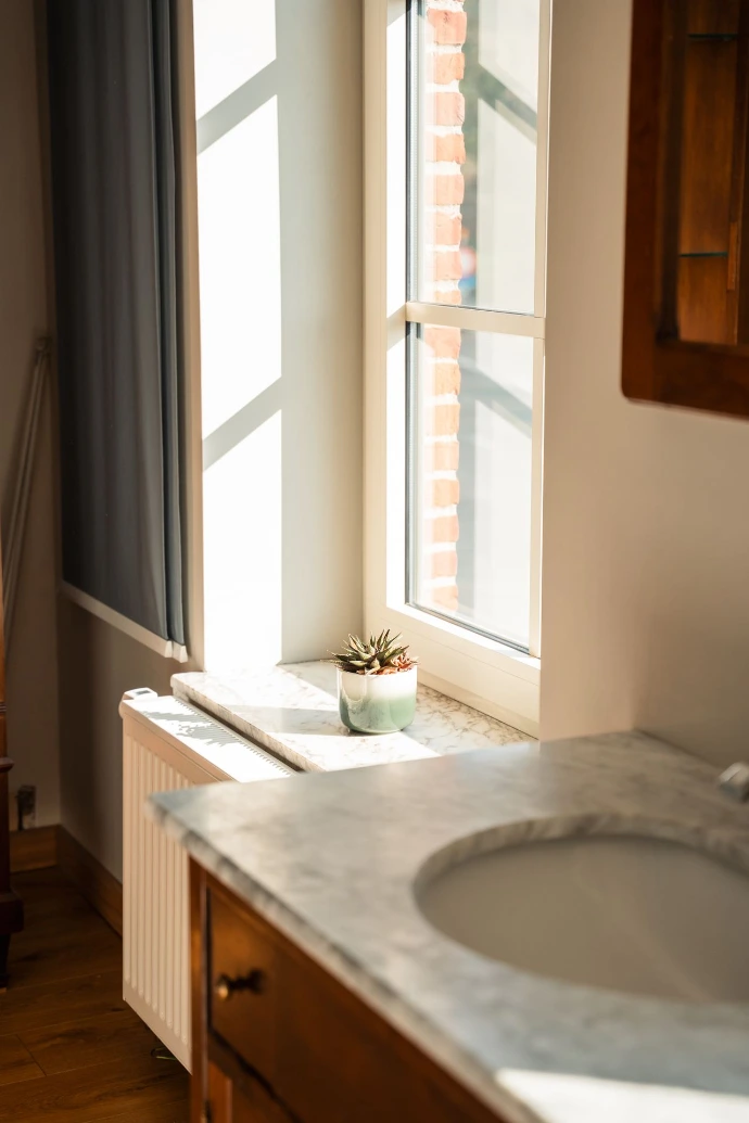 Altegaar bathroom sink